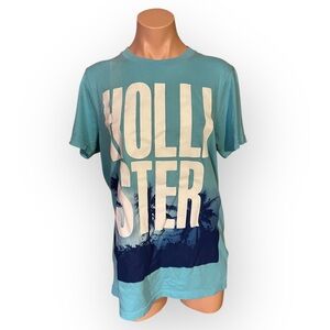 Hollister Men’s Large Vintage Y2K Light Blue Full Front Graphic Design T-Shirt